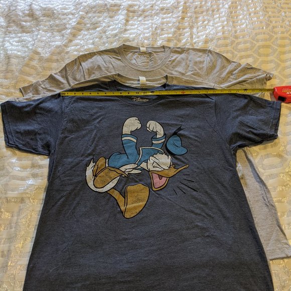 Disney Donald Duck Tshirt brand new XL - Picture 10 of 16